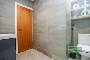 Photo 15- click for photo gallery